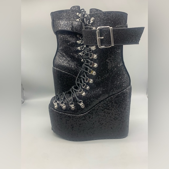 Dolls Kill Shoes Dolls Kill Trickz N Treatz Goth Emo Rave Sparkle